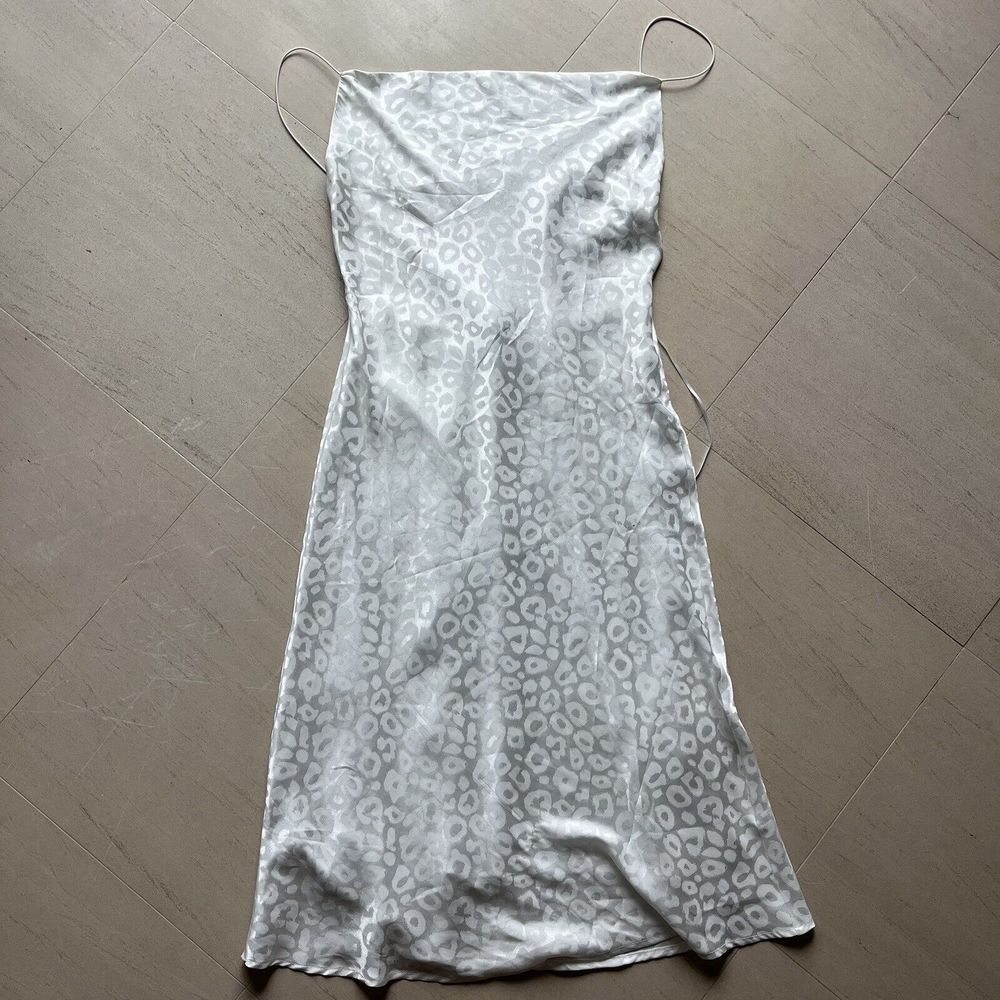 Aakaa Womens Large White Leopard Animal Print Dress Coctail Dinner Wedding